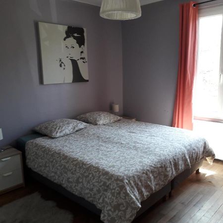 Belle Maison Au Coeur De Recloses Exteriör bild