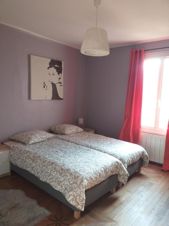 Belle Maison Au Coeur De Recloses Exteriör bild