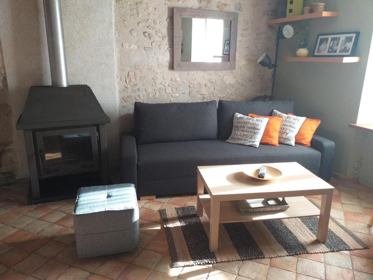 Belle Maison Au Coeur De Recloses Exteriör bild