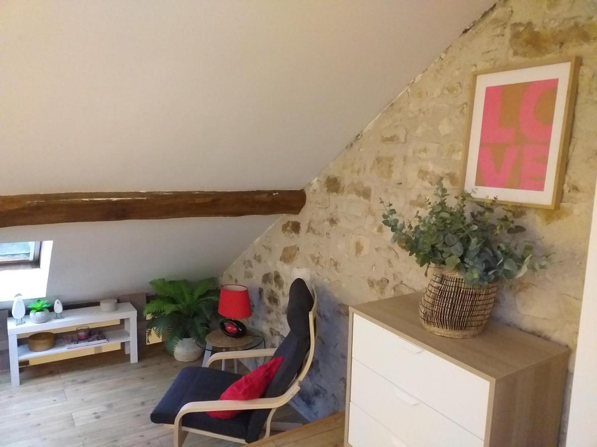 Belle Maison Au Coeur De Recloses Exteriör bild