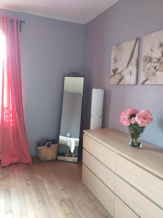 Belle Maison Au Coeur De Recloses Exteriör bild
